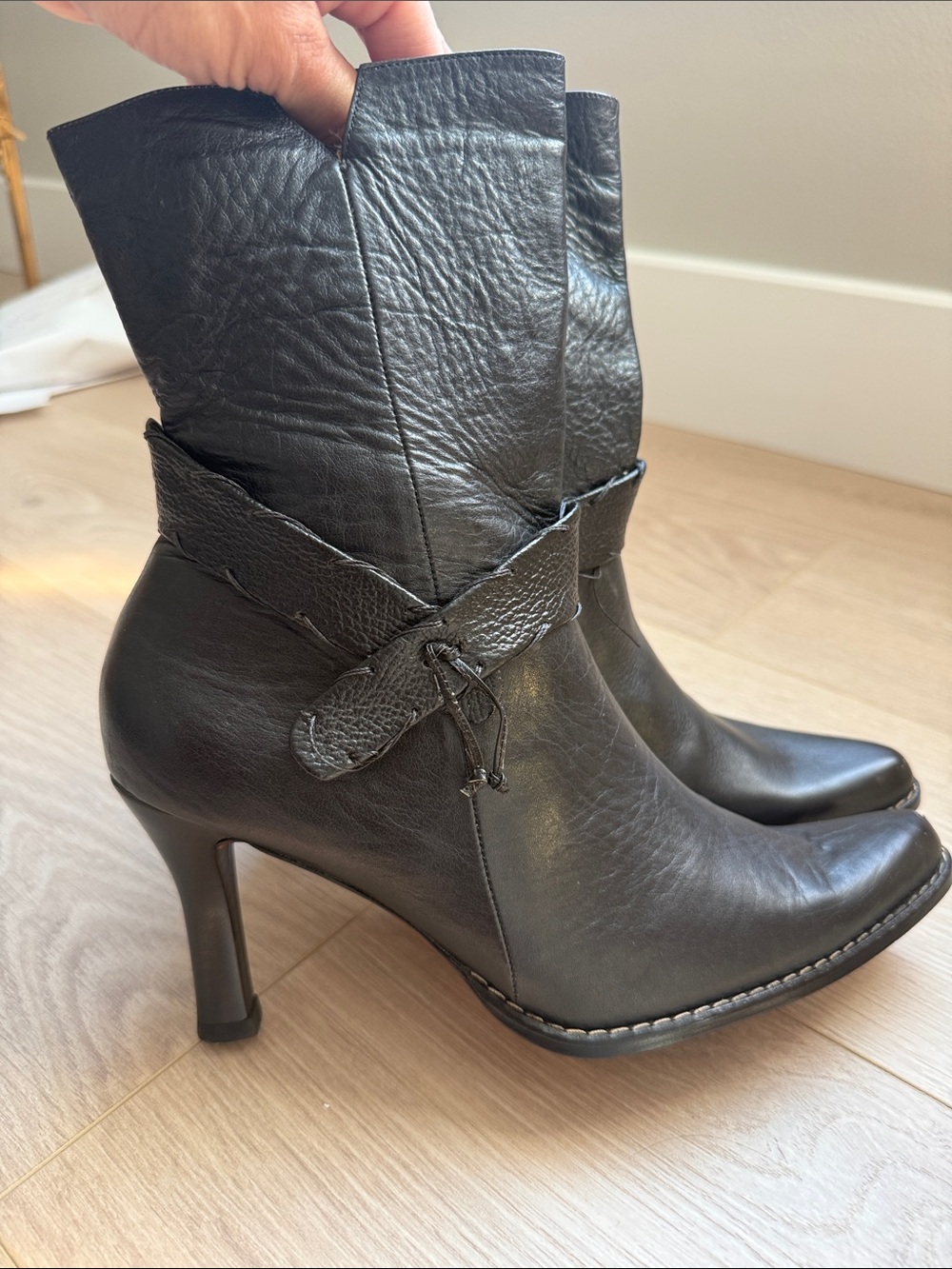 Women's Black Leather High-Heel Ankle Boots